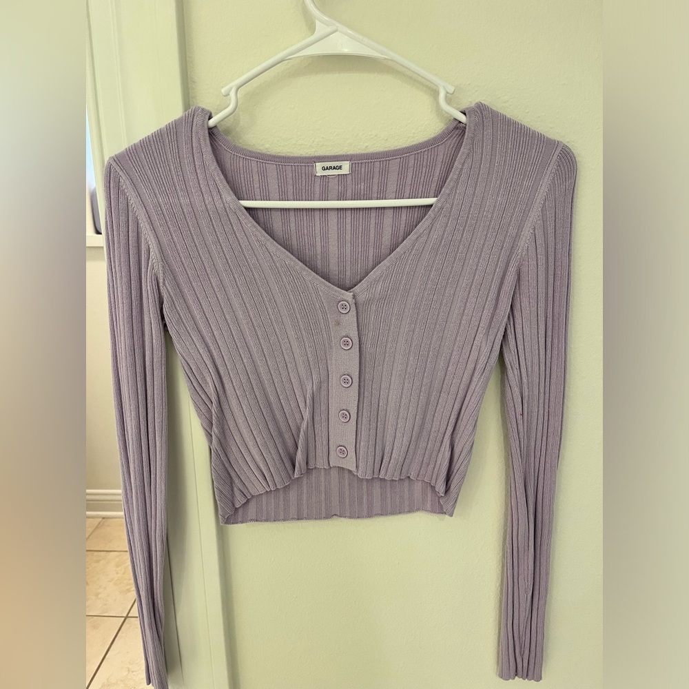Garage cropped top